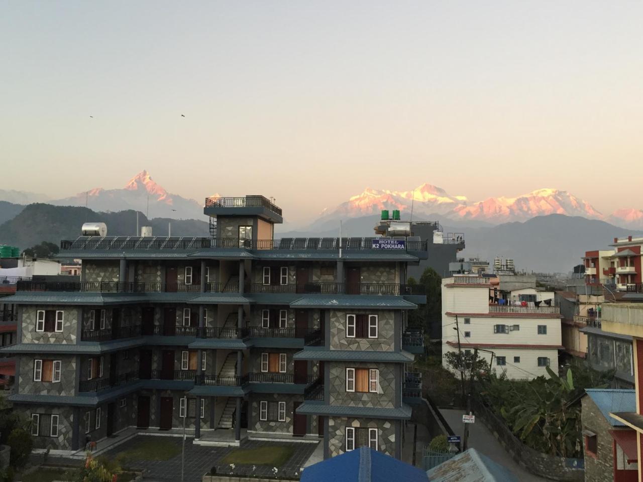 Hotel K2 Pokhara Exteriör bild