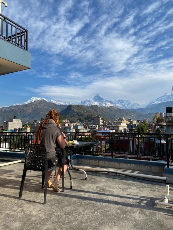 Hotel K2 Pokhara Exteriör bild